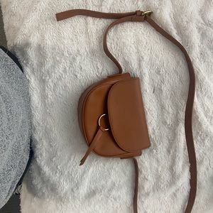 Winters, brown cross body purse.
